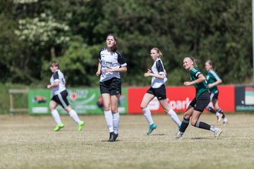 Bild 105 - wBJ TuRa Meldorf/Buesum - JFV Luebeck : Ergebnis: 1:0